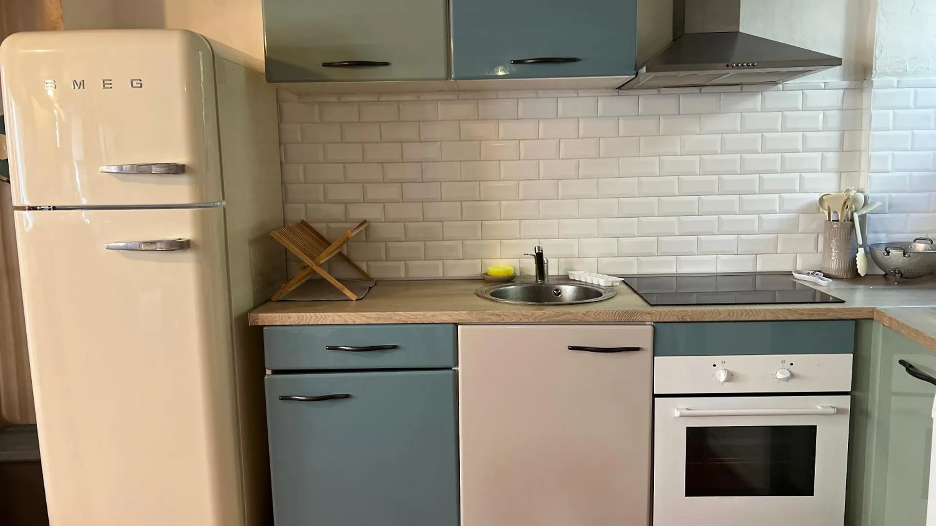 Maison Cosy En Provence Proche Golf Pont Royal Alleins 0*,  France