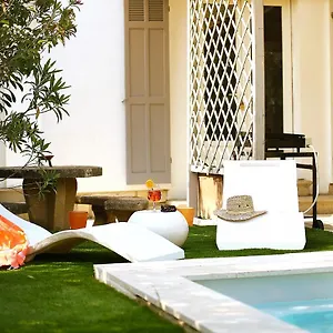 Villa Jolie Loc-saisonniere - La Petite Cocagne, Alleins